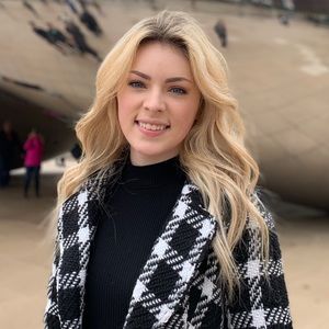 Meet your Posher, Madison